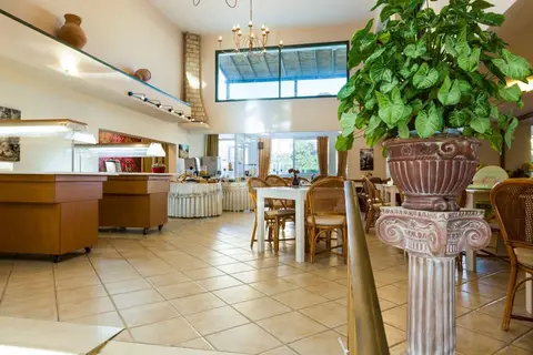 Trefon Hotel Apartments & Family Suites in Rethimnon — foto 2