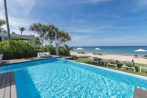 Aleenta Phuket Resort in บ้านเขาปิหลาย