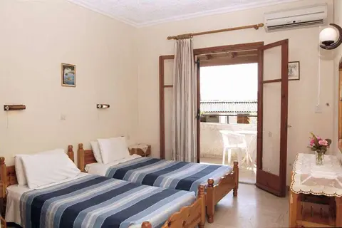 Leftis Romantica in Δημοτική Ενότητα Μελιτειέων — foto 3