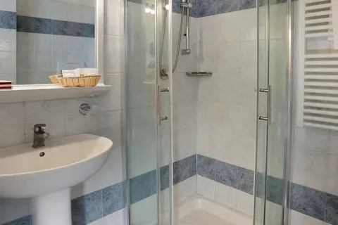 Salus in Montecatini Terme — foto 13
