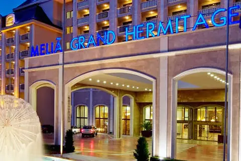 Melia Grand Hermitage in Дентална клиника „Медика 3 Дент“ — foto 16