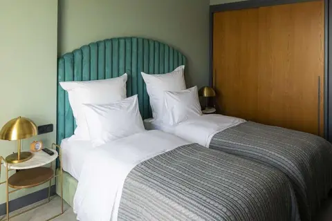 Khedi Hotel by Ginza Project in Tbilisi — foto 26