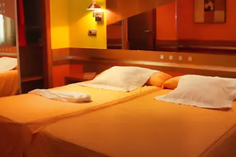 Hotel Torresport in Torrelavega — foto 17
