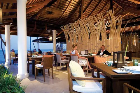 Melati Beach Resort & Spa in บ้านทองโพธิ์ — foto 12