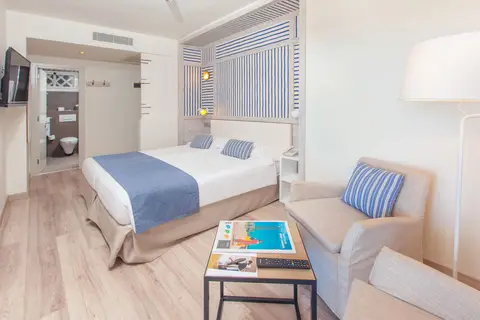 Corallium Beach by Lopesan Hotels in San Agustín — foto 6