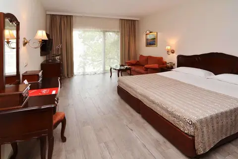 Grifid Clubhotel Bolero in Метропол — foto 6