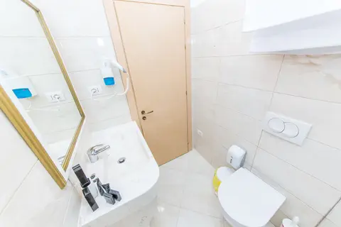Belagrita Hotel in Berat — foto 10