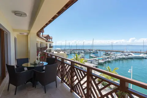 The Bannister Hotel & Yacht Club in Santa Bárbara de Samaná — foto 30