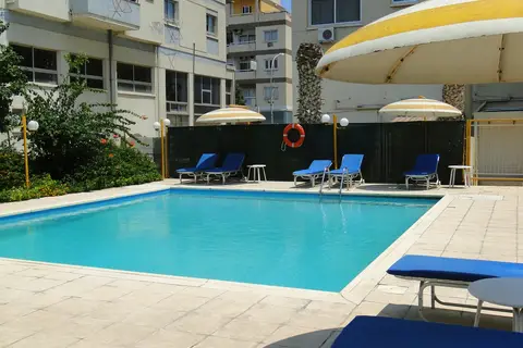 Sunflower Hotel Apartments in Larnaca, foto 16