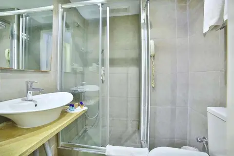 All Seasons Hotel in İstanbul — foto 17