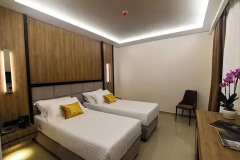 Kraal Hotel in Vlora — foto 26