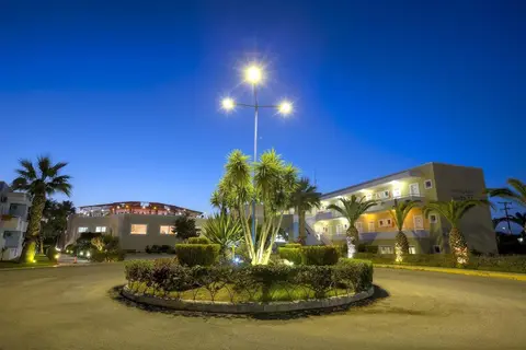 Corali Hotel in Τιγκάκι — foto 29