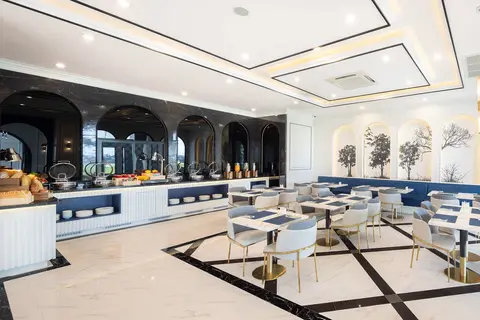 Eastin Hotel Vientiane in Vientiane — foto 18