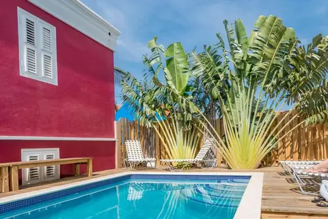 Bario Hotel in Willemstad — foto 11