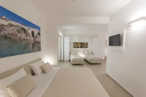 Est Hotel in Santa Cesarea Terme, foto 2