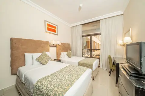 Mercure Dubai Barsha Heights Hotel Suites And Apartments in Dubai — foto 29