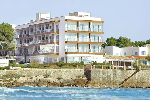 Hotel Clumba in Cala Ratjada — foto 21