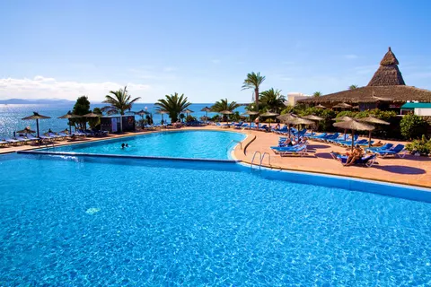 Fly & Go SBH Royal Monica in Yaiza