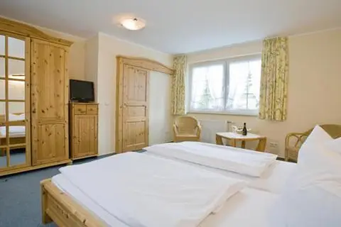 Landhotel Altastenberg - Logies ontbijt in Winterberg — foto 7