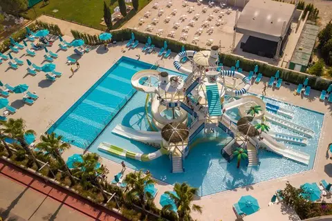 Hotel Baia Lara in Aksu — foto 2