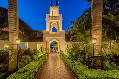 Sea Cliff Resort & Spa in Mangapwani — foto 2