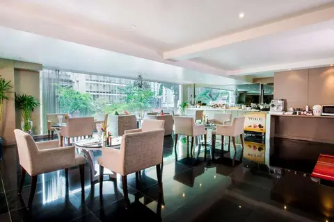 Furama Silom in Bangkok — foto 30