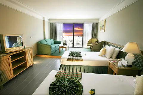 Andaman Beach Suites Hotel in ตำบลป่าตอง — foto 13