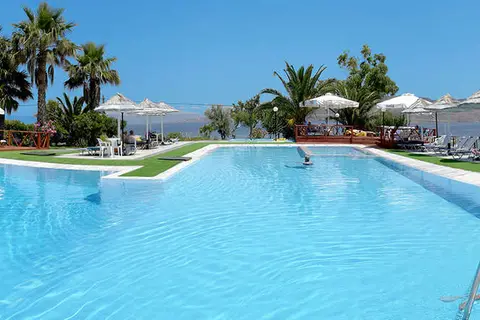 Clara Hotel Resort & Bungalows in Skoutaros, foto 10