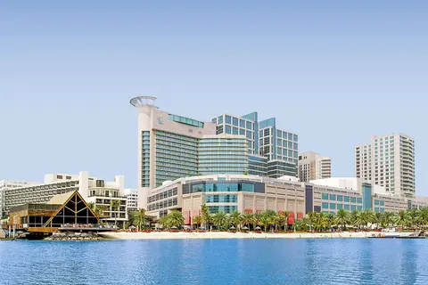Beach Rotana in الزَّاهية — foto 12
