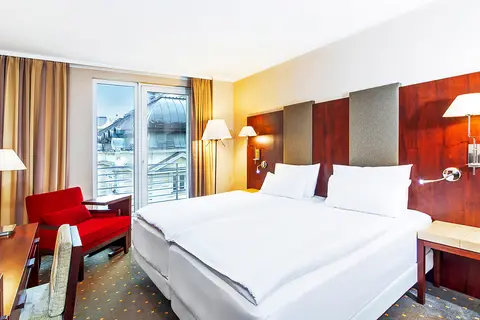NH Hotel Budapest City in Boedapest — foto 2