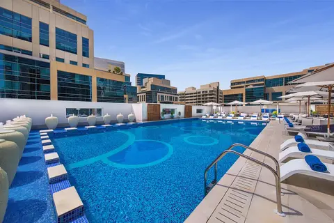 DoubleTree by Hilton Dubai - Business Bay in دبي — foto 8