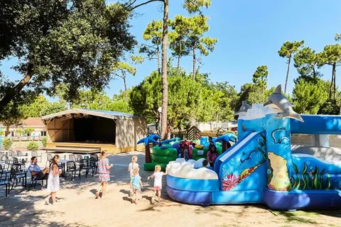 Camping Le Bois Masson foto 10