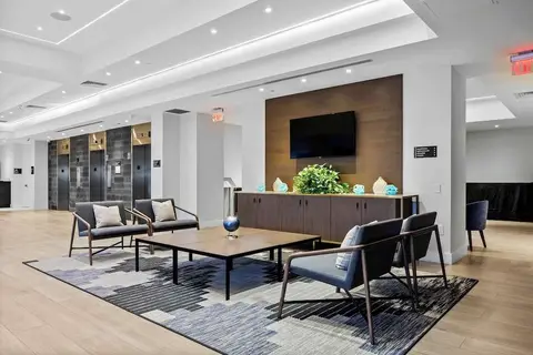 DoubleTree by Hilton New York JFK Airport in New York — foto 8