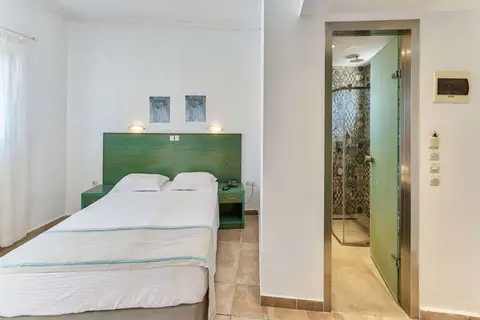 Zefyros Eco Resort in Agios Kirykos — foto 24