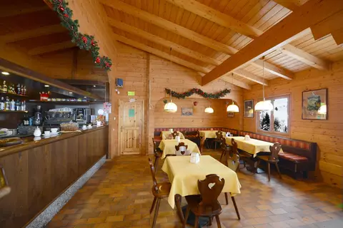 Hotel Savoia in Vermiglio — foto 12