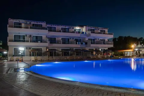 Angela Beach Corfu Hotel & Apartments in Ρόδα — foto 8