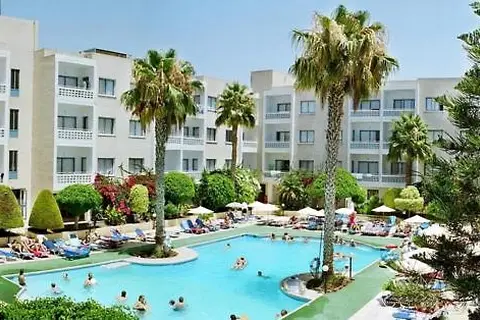 Mayfair Hotel in Paphos