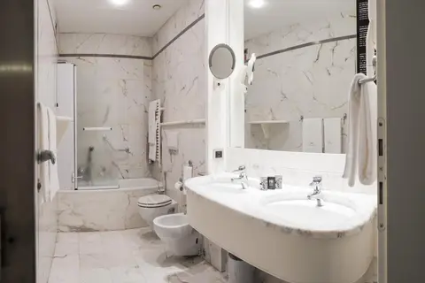 Sure Hotel by Best Western Milano in Padua, foto 19