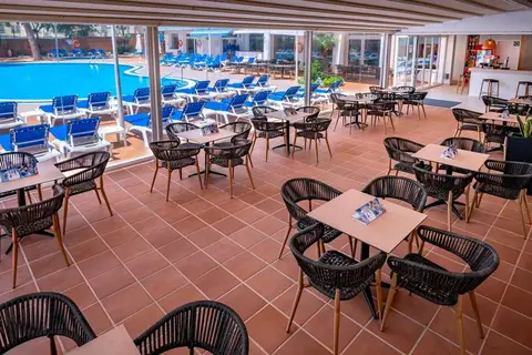 Mar Blau Hotel in Calella — foto 7