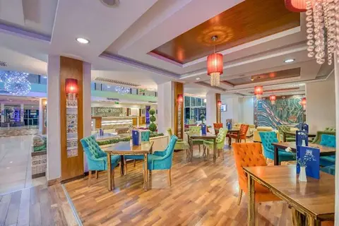 Sealife Family Resort Hotel in Muratpaşa — foto 6