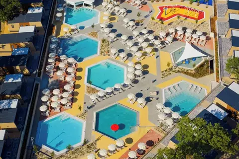 Aminess Style Camping Atea Glamping & Holiday Homes in Njivice — foto 29