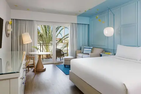 Renaissance Wind Creek Curacao Resort in Willemstad — foto 2