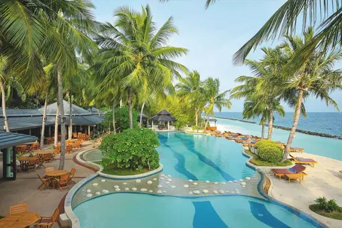 Royal Island Resort & Spa in Maakana — foto 2