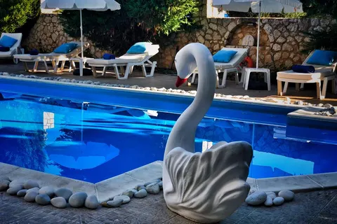 Apollon Palace in Lakithra — foto 3