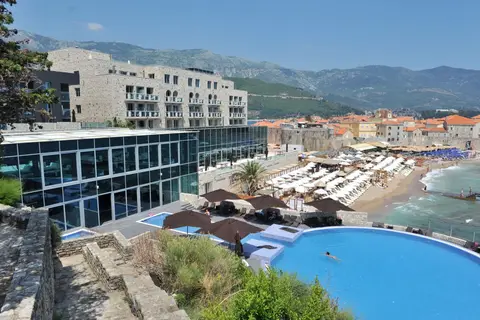Avala Resort & Villas in Budva