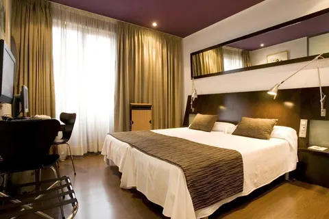 Petit Palace Arana foto 2