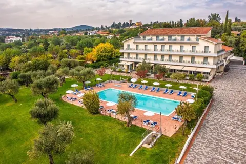 Villa Paradiso Suite in Moniga del Garda — foto 21