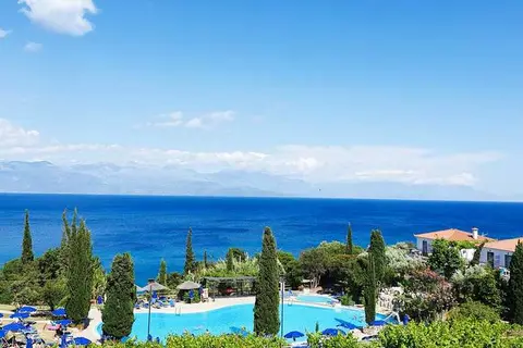 Sunrise Village Beach Hotel in Καλαμάκι — foto 5