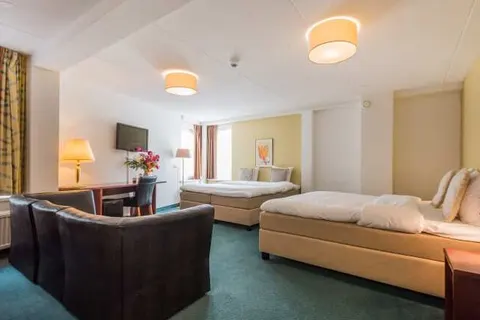 Prominent Inn Hotel Noordwijk foto 9