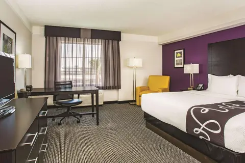 La Quinta Inn & Suites by Wyndham Las Vegas Summerlin Tech in Las Vegas, foto 24